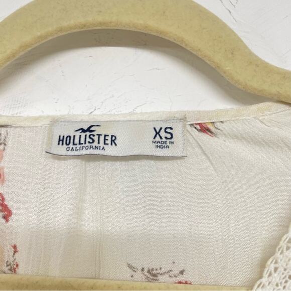 Hollister Cream & Pink Floral Puff Sleeve Boho Lace Trim Blouse XS Romantic - Picture 4 of 7